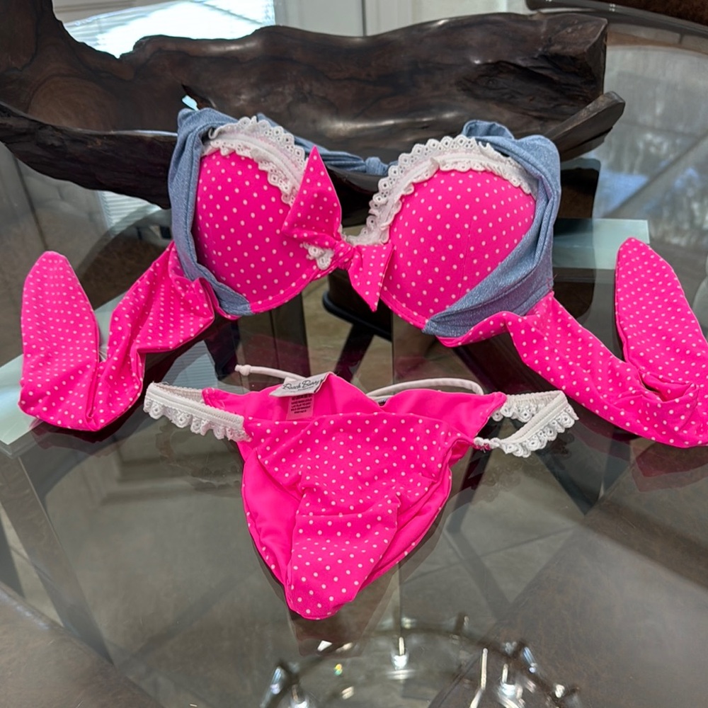 Beach Bunny Pink and White Lace Bra